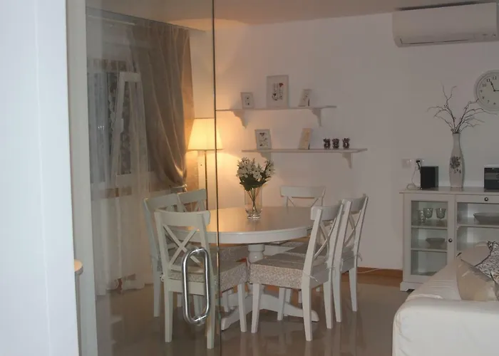 Anna - Maria Apartamento